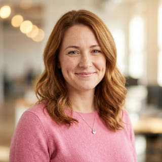 Emily Watson, tercatat menjabat Head of Customer Support di Bening Sahamloka, foto profil